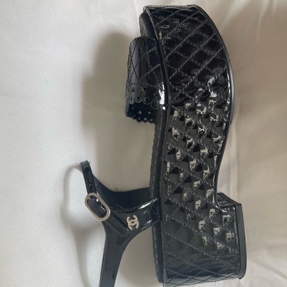 Authentic Chanel platform sandals. NWOT - Picture 2 of 8